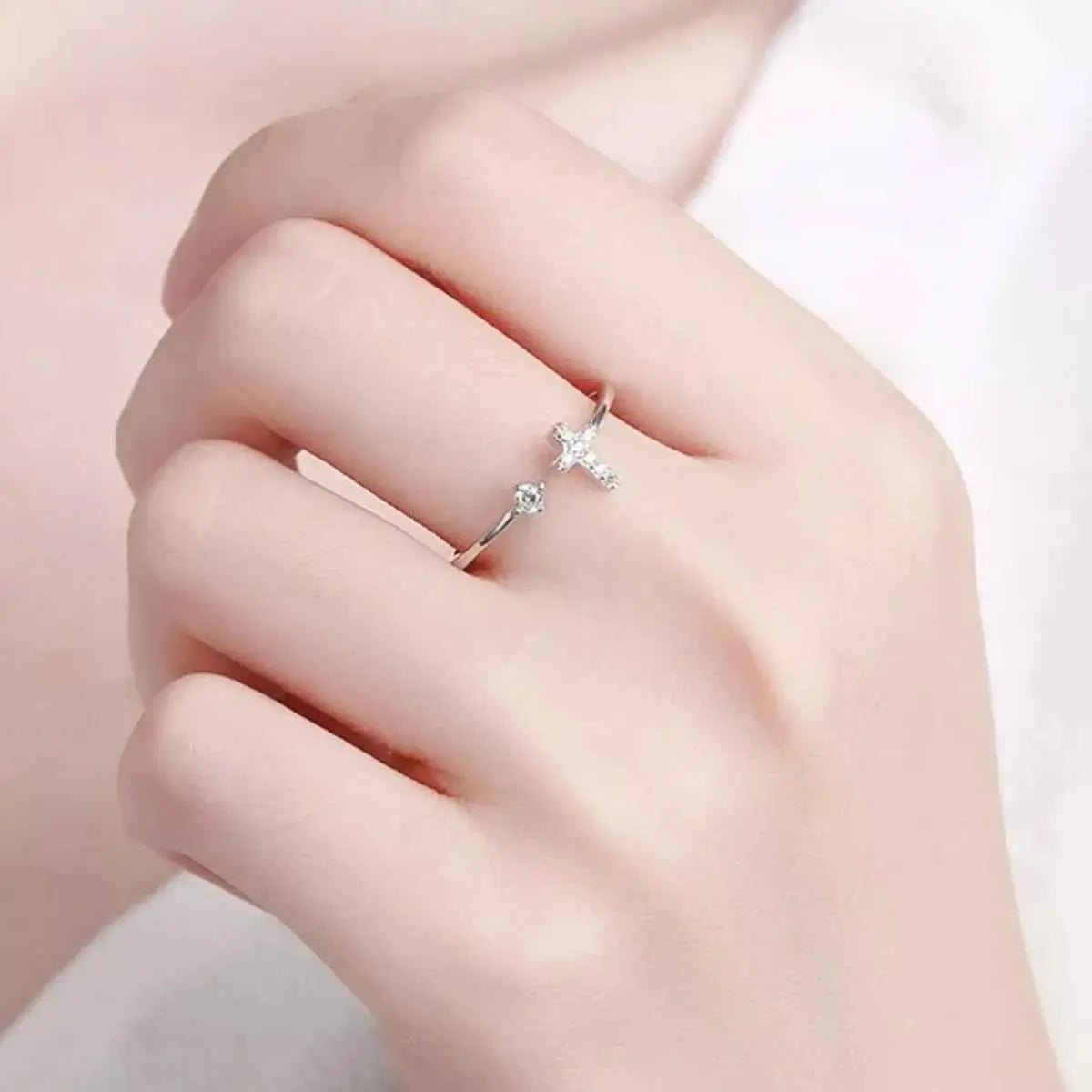 Adjustable Open Cross Ring - SmileBen
