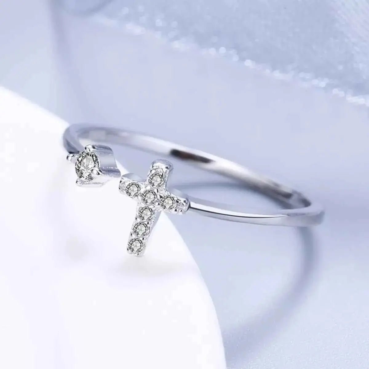 Adjustable Open Cross Ring - SmileBen