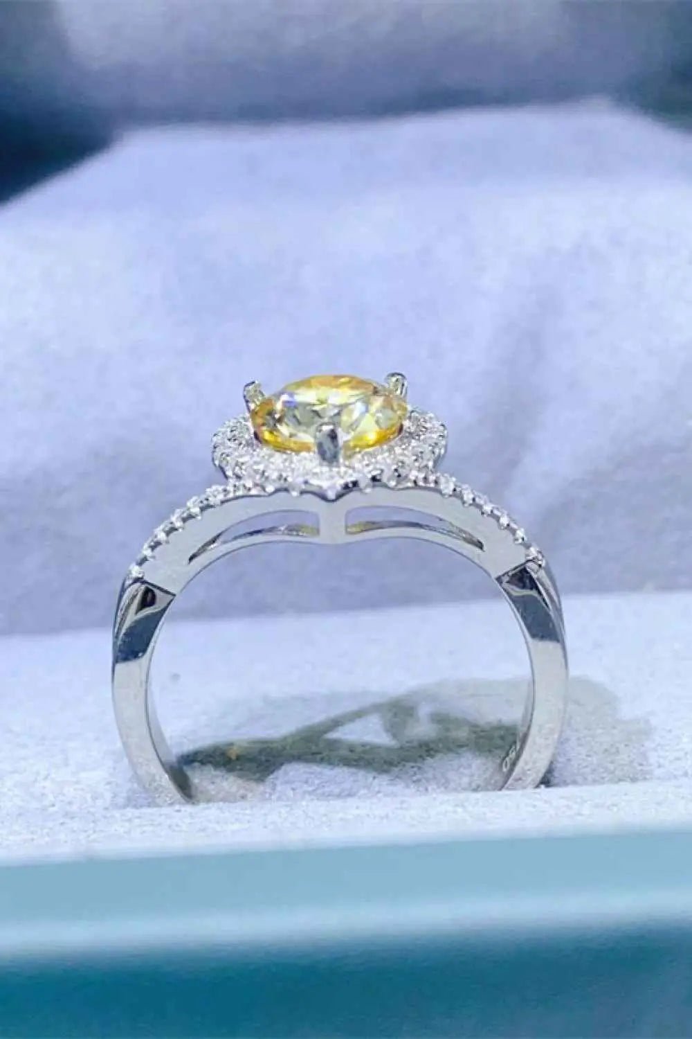 Adored 1 Carat Moissanite 925 Sterling Silver Heart Ring - SmileBen