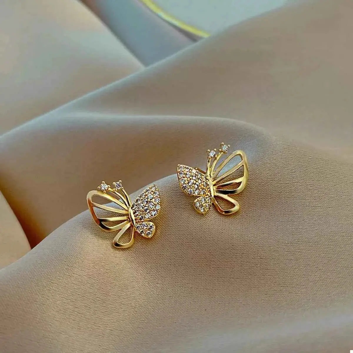 18K Gold-Plated Butterfly Stud Earrings - SmileBen