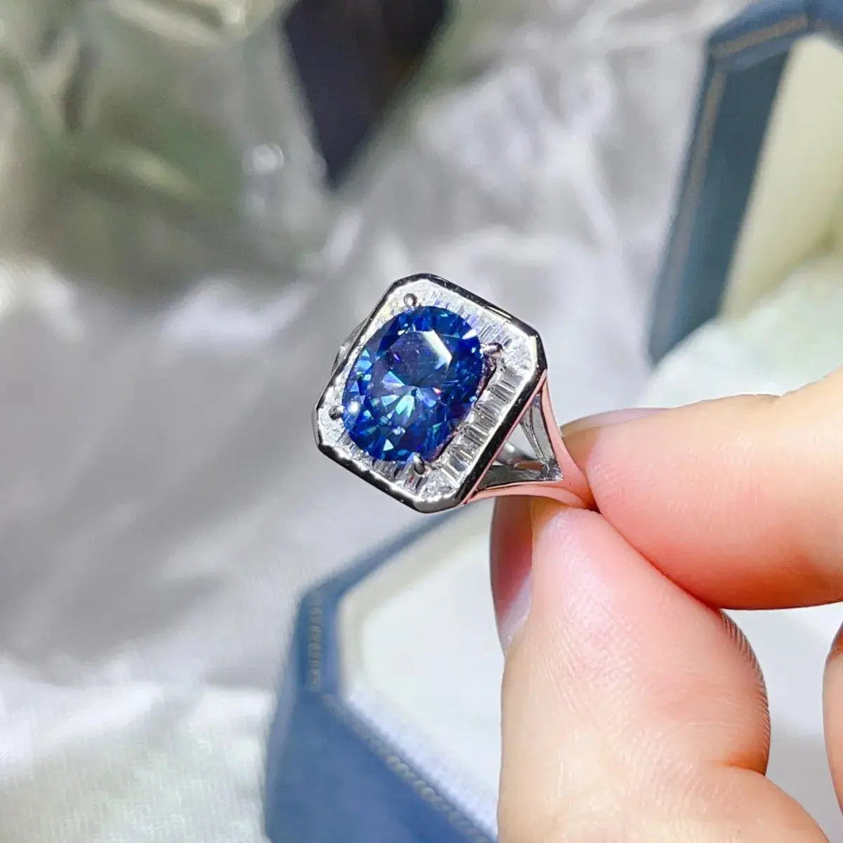3 Carat Moissanite Square Ring - SmileBen