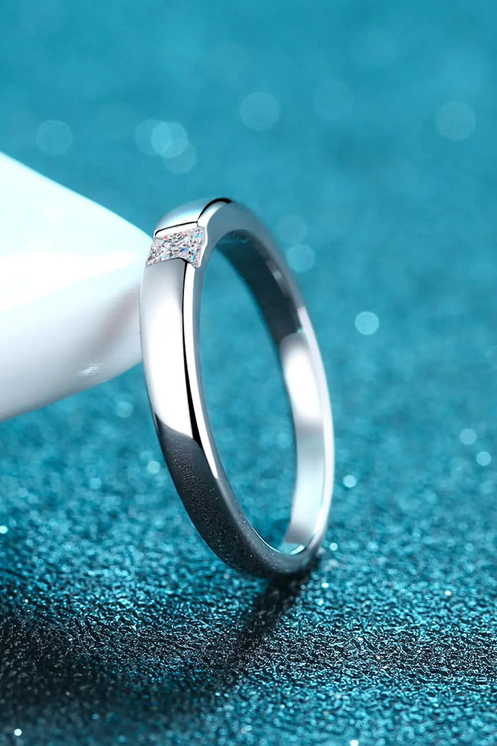 Inlaid Moissanite Rhodium-Plated Ring - SmileBen