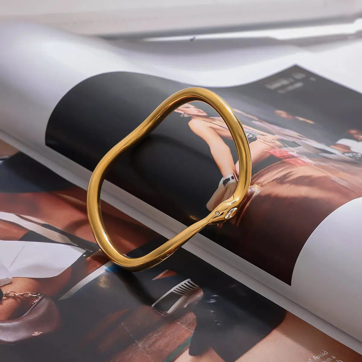 18K Gold-Plated Wave Bracelet - SmileBen