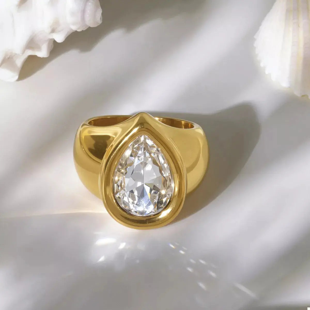 18K Gold-Plated Teardrop Zircon Ring - SmileBen