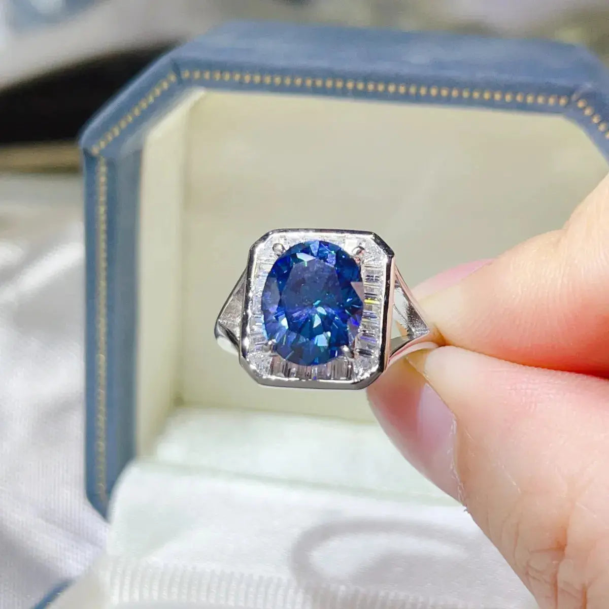 3 Carat Moissanite Square Ring - SmileBen