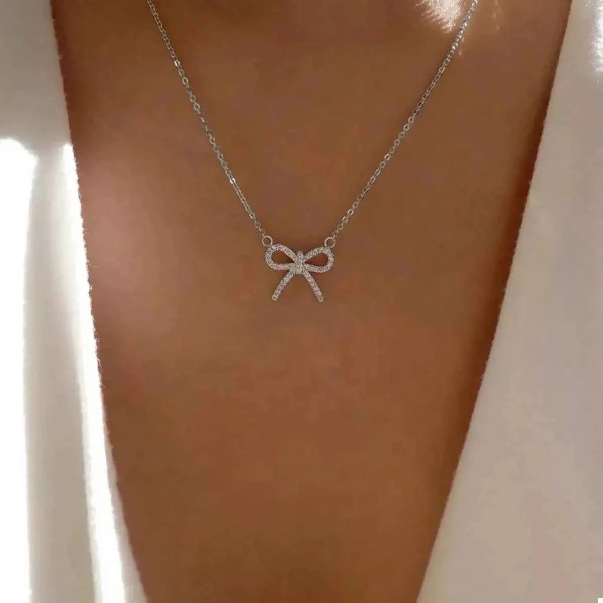 Bowknot Pendant Necklace - SmileBen