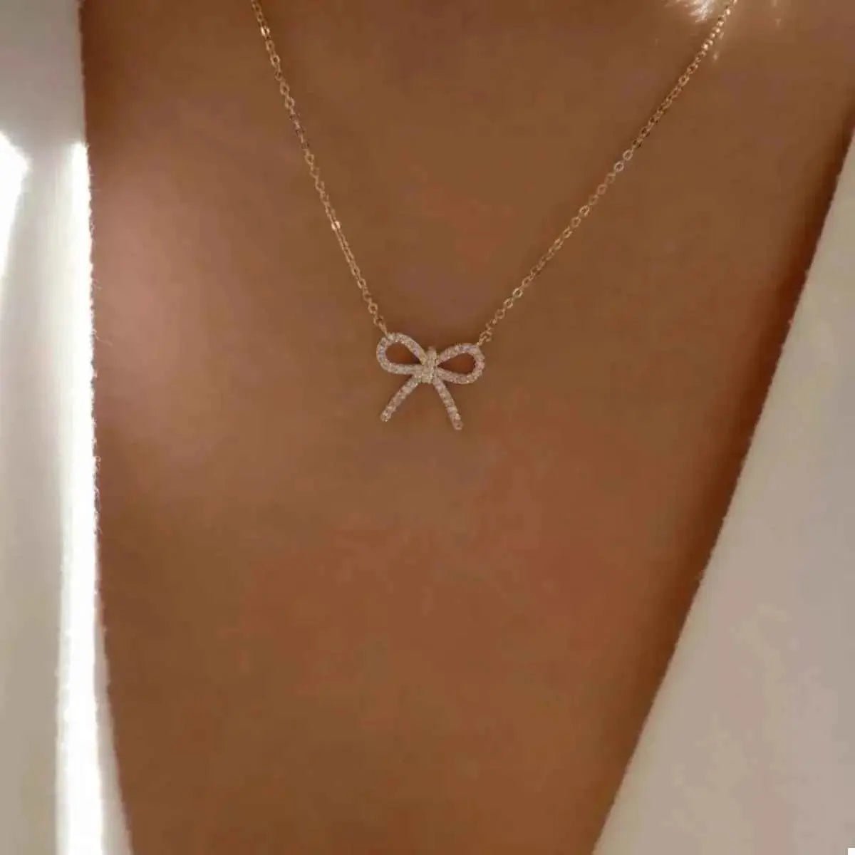 Bowknot Pendant Necklace - SmileBen
