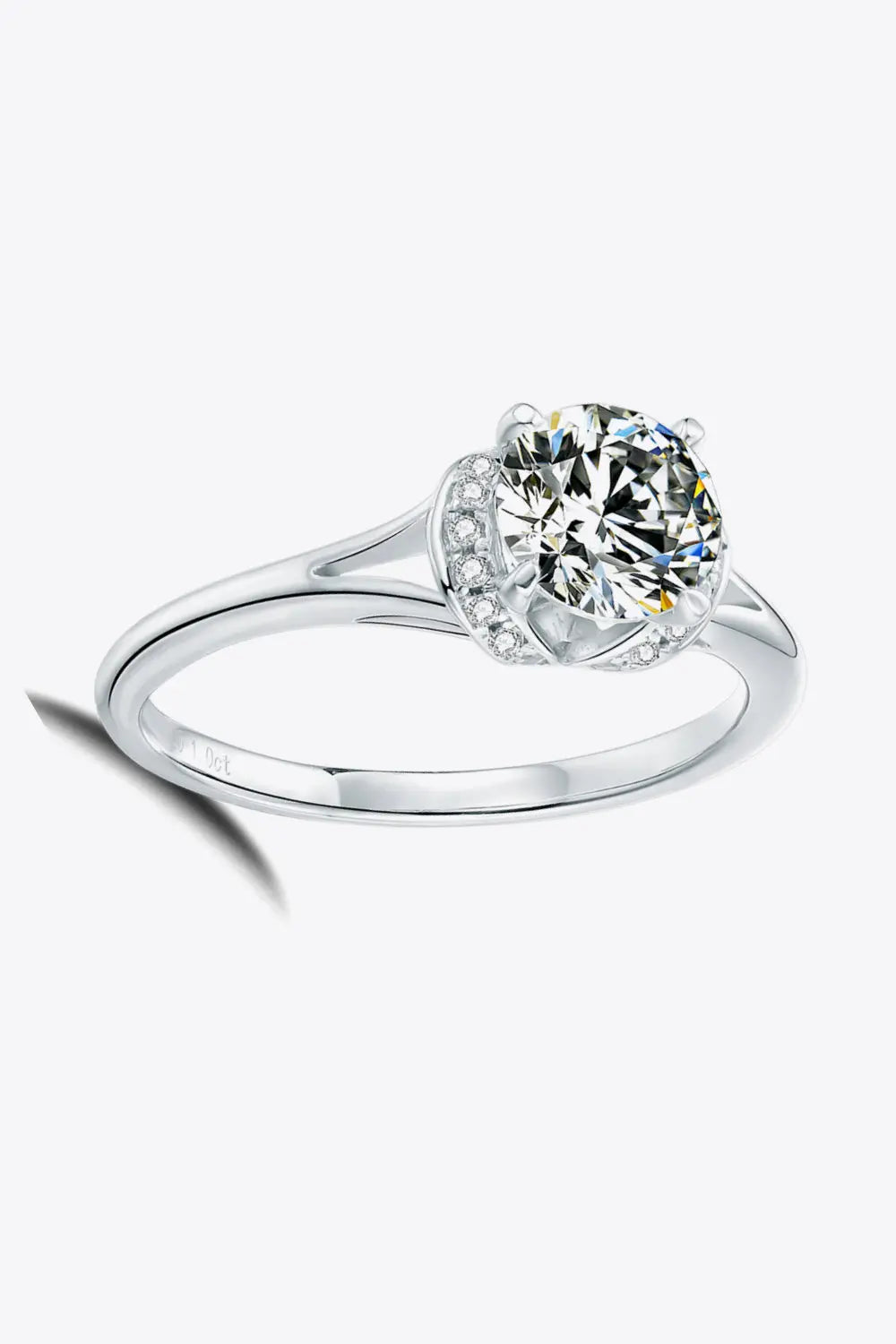 1 Carat Moissanite Split Shank Ring - SmileBen