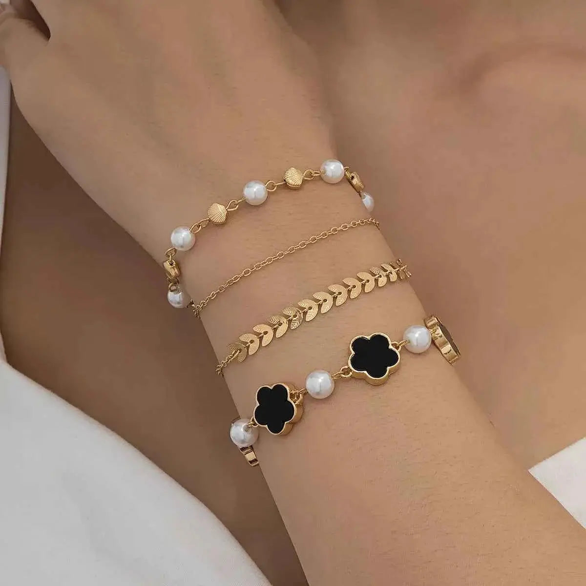 4-Piece 18K Gold-Plated Alloy Resin Bracelet
