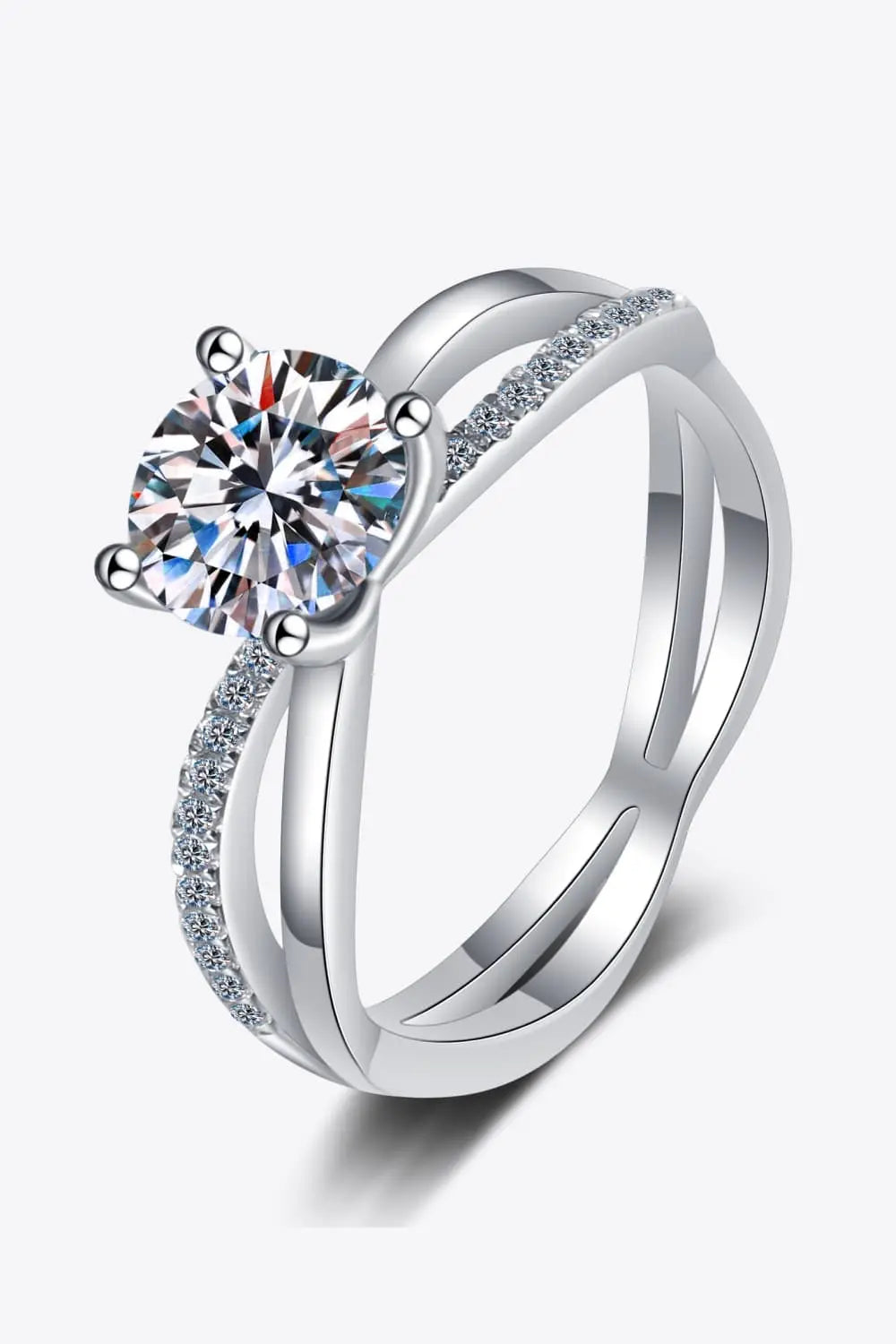 1 Carat Moissanite Crisscross Split Shank Ring - SmileBen