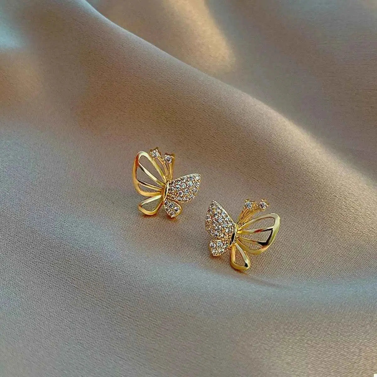 18K Gold-Plated Butterfly Stud Earrings - SmileBen