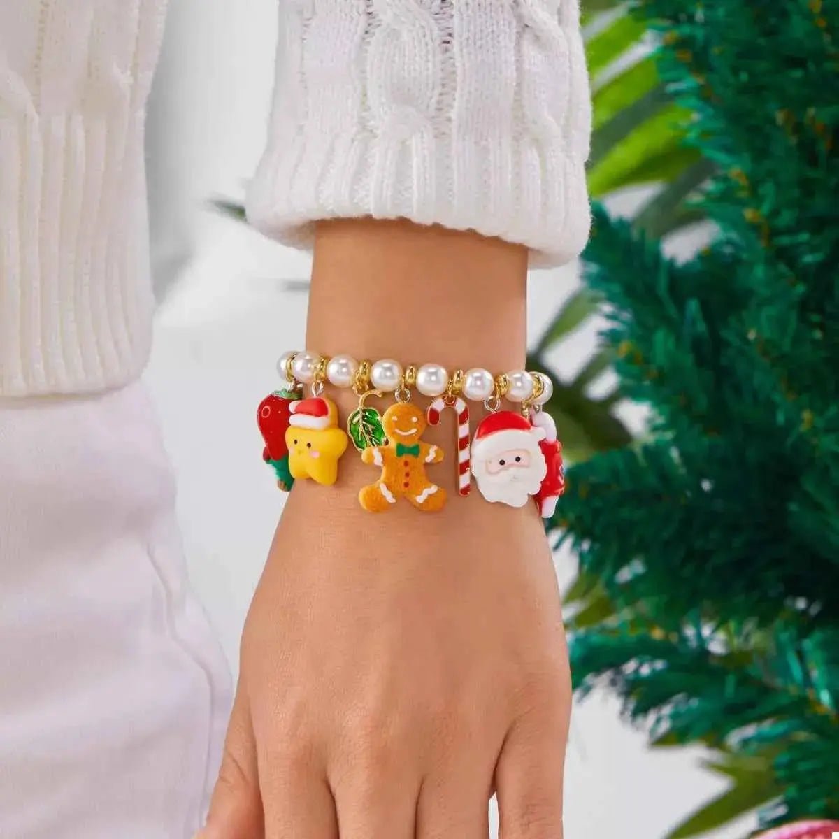 Christmas Charm Pearl Bracelet - SmileBen