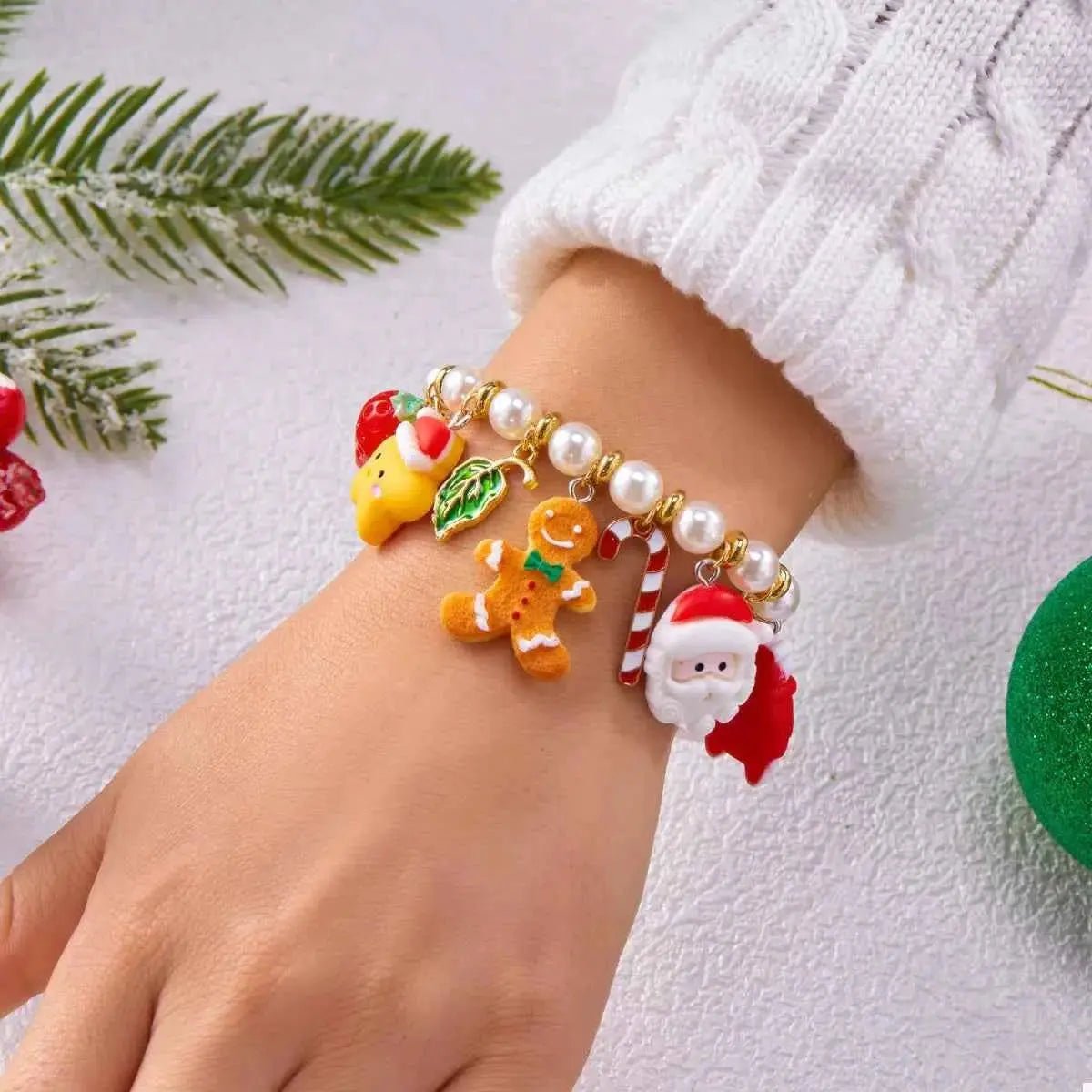 Christmas Charm Pearl Bracelet - SmileBen