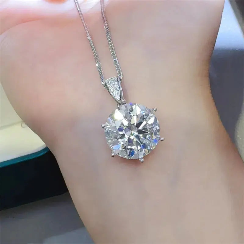 10 Carat Moissanite 925 Sterling Silver Pendant Necklace - SmileBen