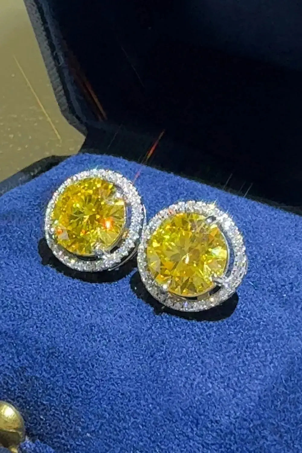 4 Carat Moissanite 925 Sterling Silver Earrings - SmileBen