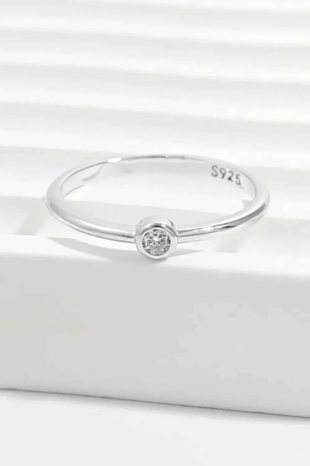925 Sterling Silver Inland Zircon Ring