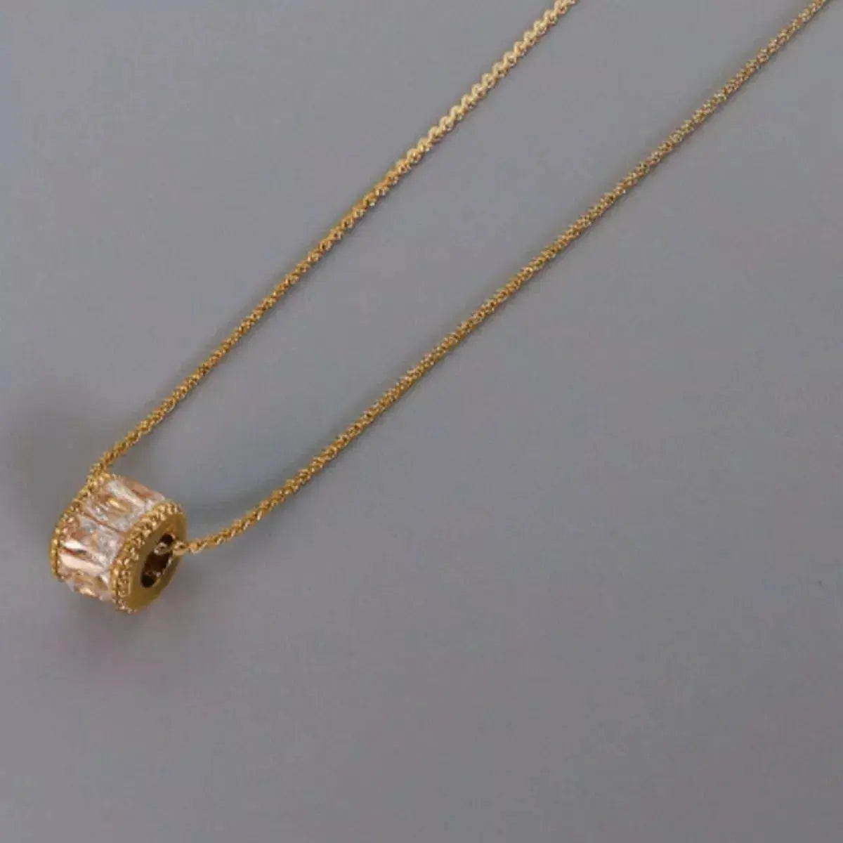 18K Gold-Plated Zircon Minimalist Necklace - SmileBen