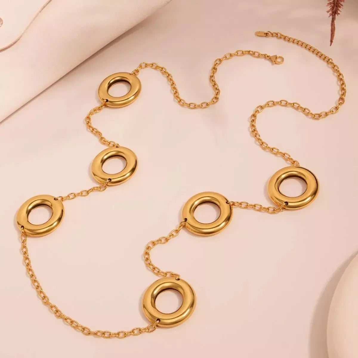 18K Gold-Plated Circle Chain Statement Necklace - SmileBen