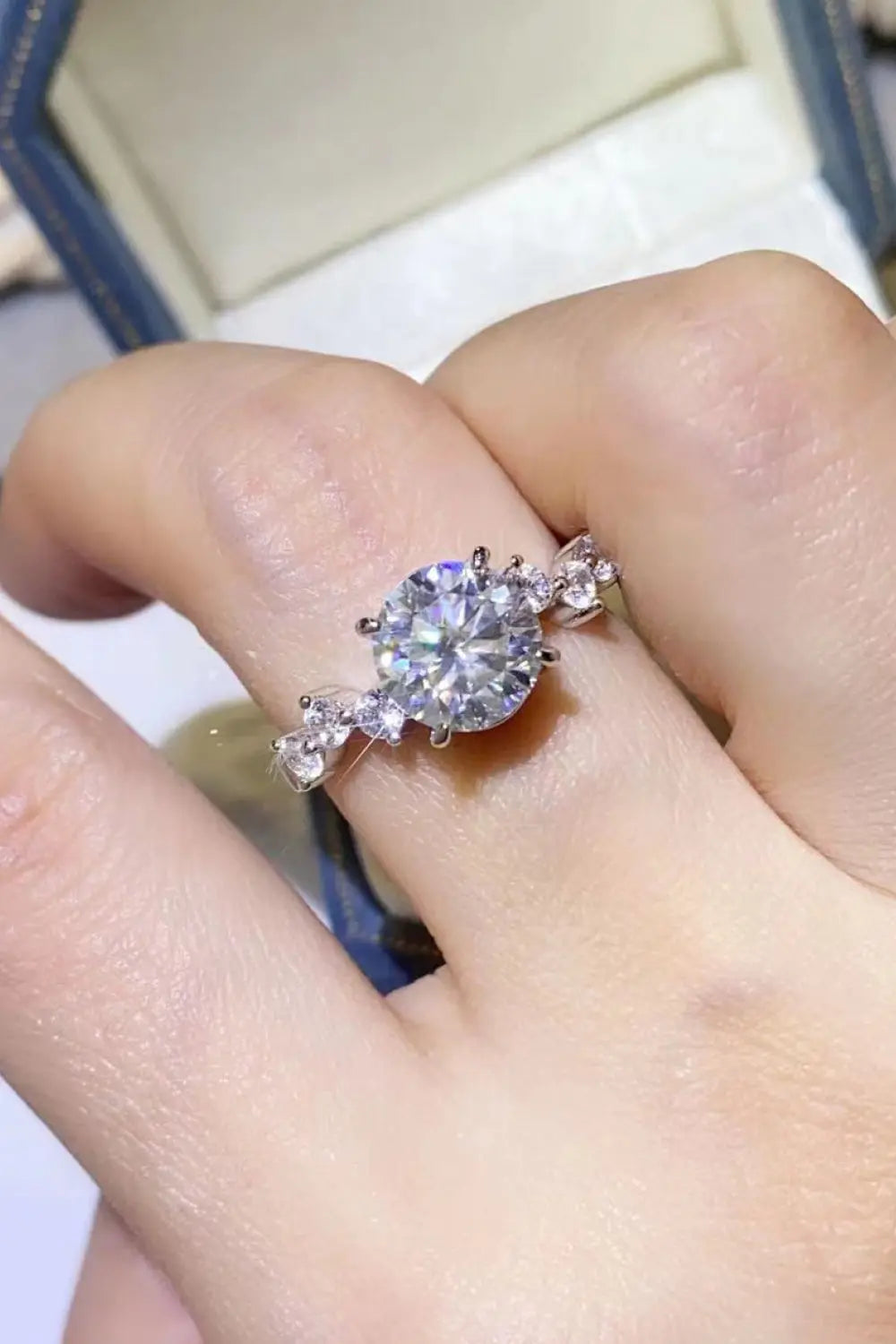 2 Carat Moissanite 925 Sterling Silver Ring - SmileBen