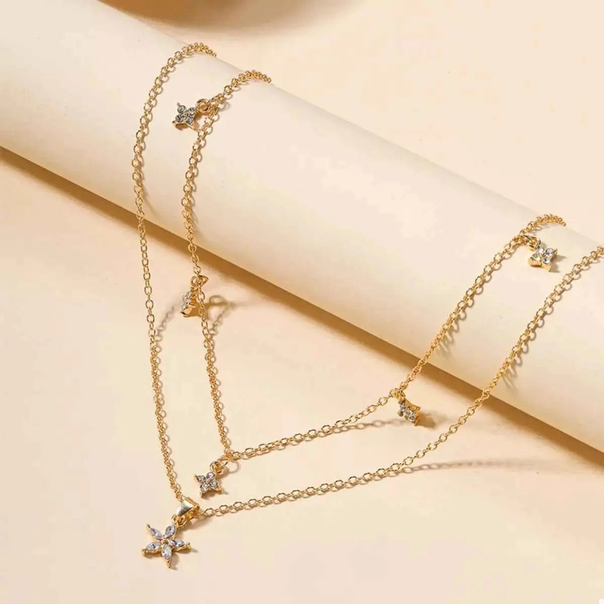 Double Layered Pendant Necklace - SmileBen