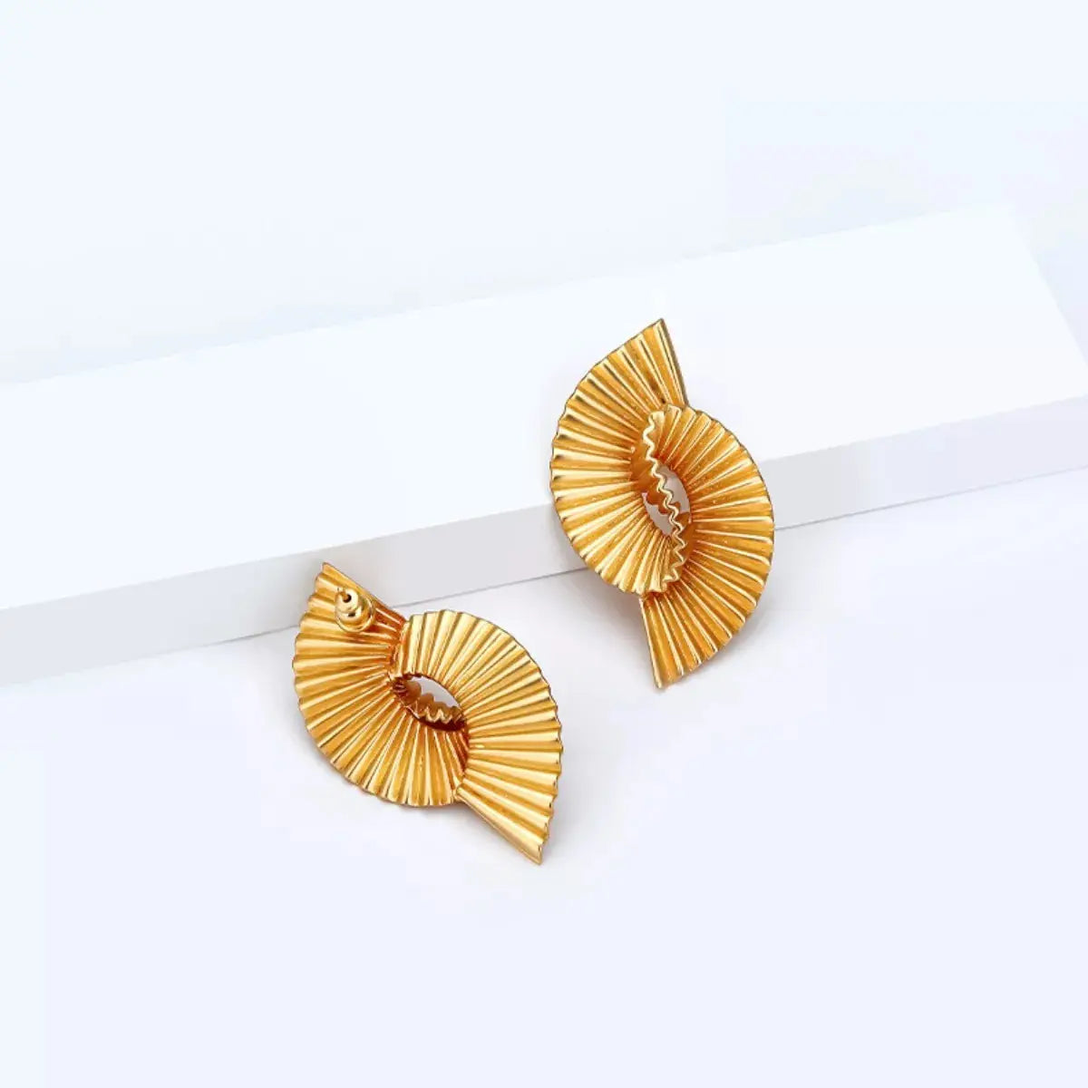 18K Gold-Plated Copper Geometric Spiral Earrings - SmileBen