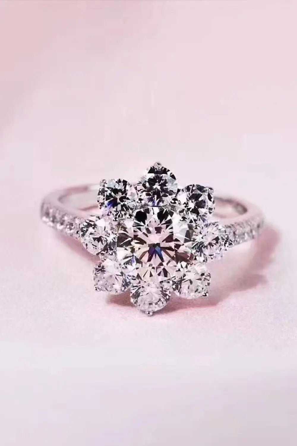 1 Carat Moissanite Flower Ring - SmileBen