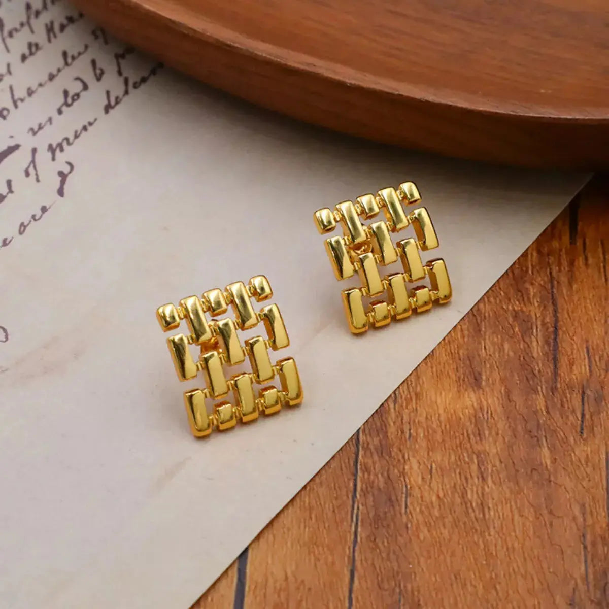 18K Gold-Plated Geometric Stud Earrings - SmileBen