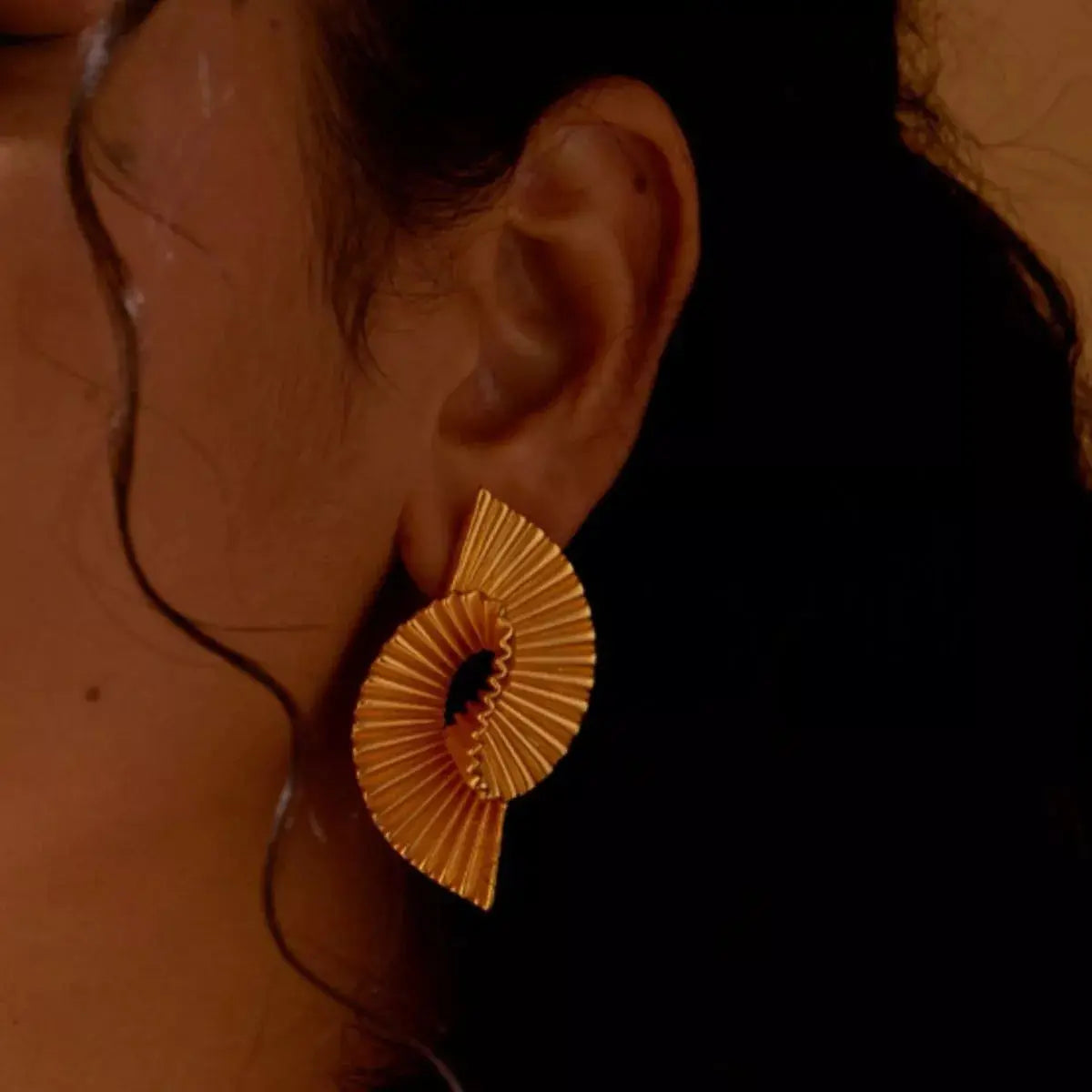18K Gold-Plated Copper Geometric Spiral Earrings - SmileBen