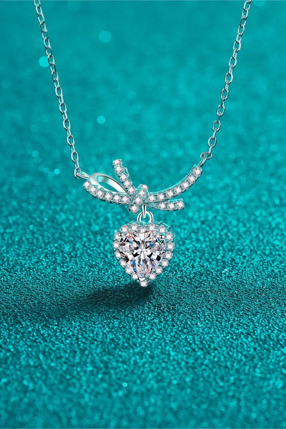 1 Carat Moissanite Heart Pendant Necklace - SmileBen
