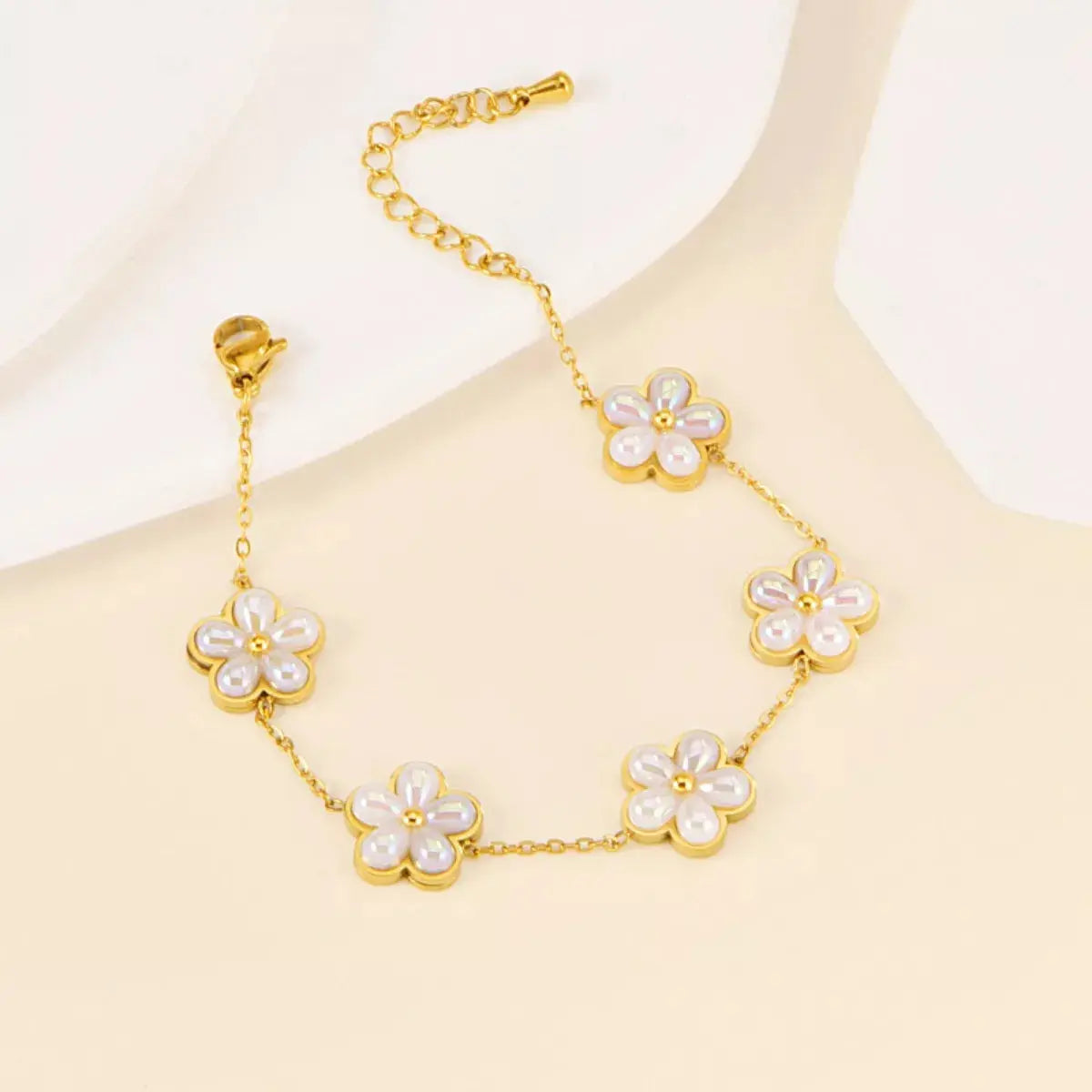 18K Gold-Plated Flower Jewelry Set - SmileBen