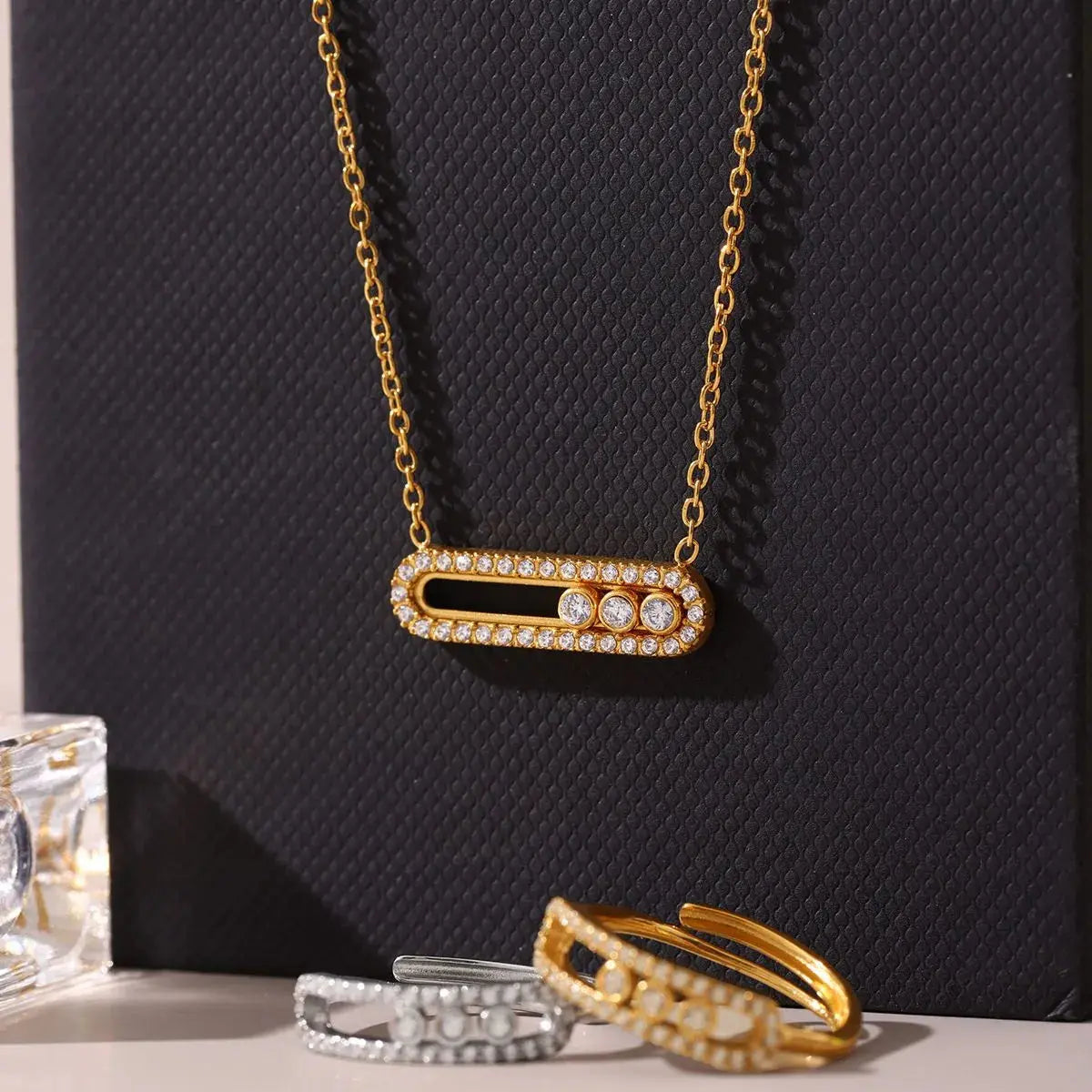 Moving Crystal Bar Necklace and Ring Jewelry Set - SmileBen