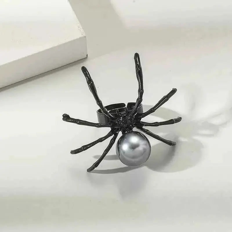 Halloween Spider Pearl Ring