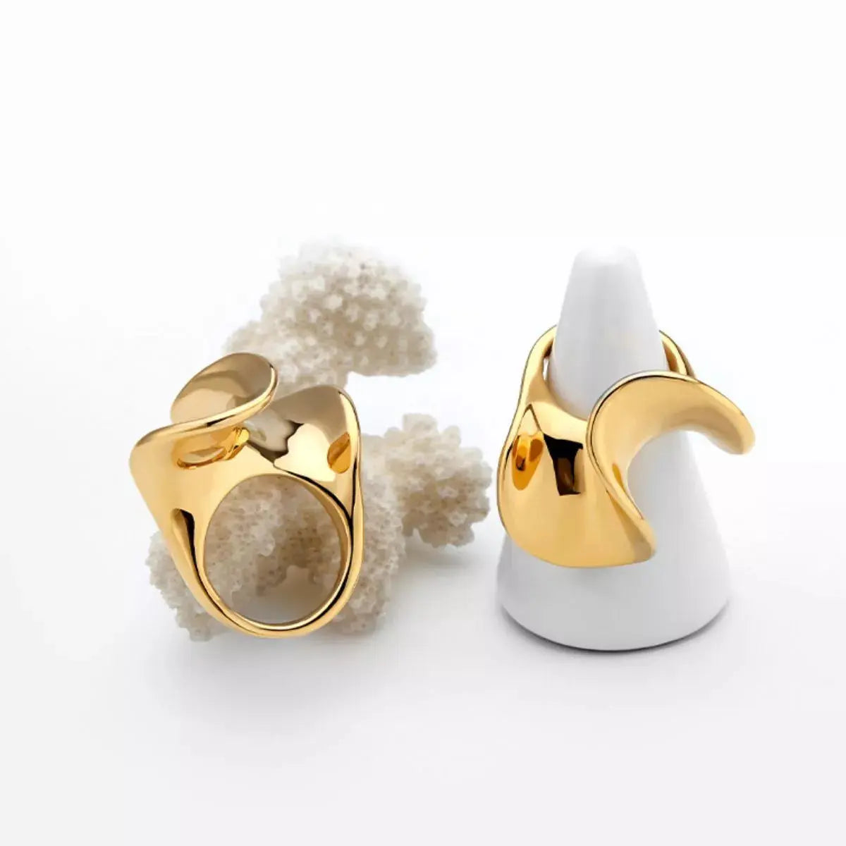 18K Gold-Plated Copper Geometric Sculptural Ring - SmileBen