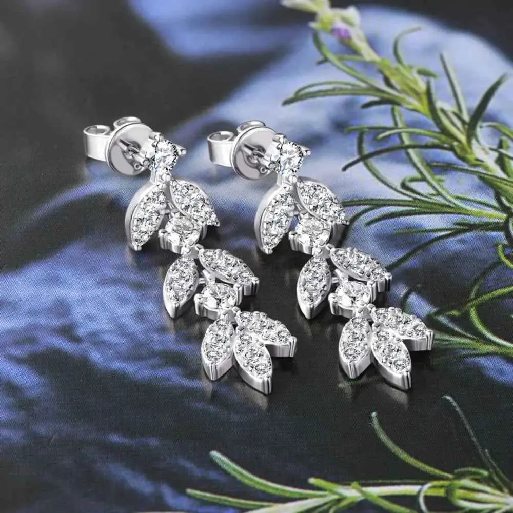 925 Sterling Silver Moissanite Leaf Earrings - SmileBen