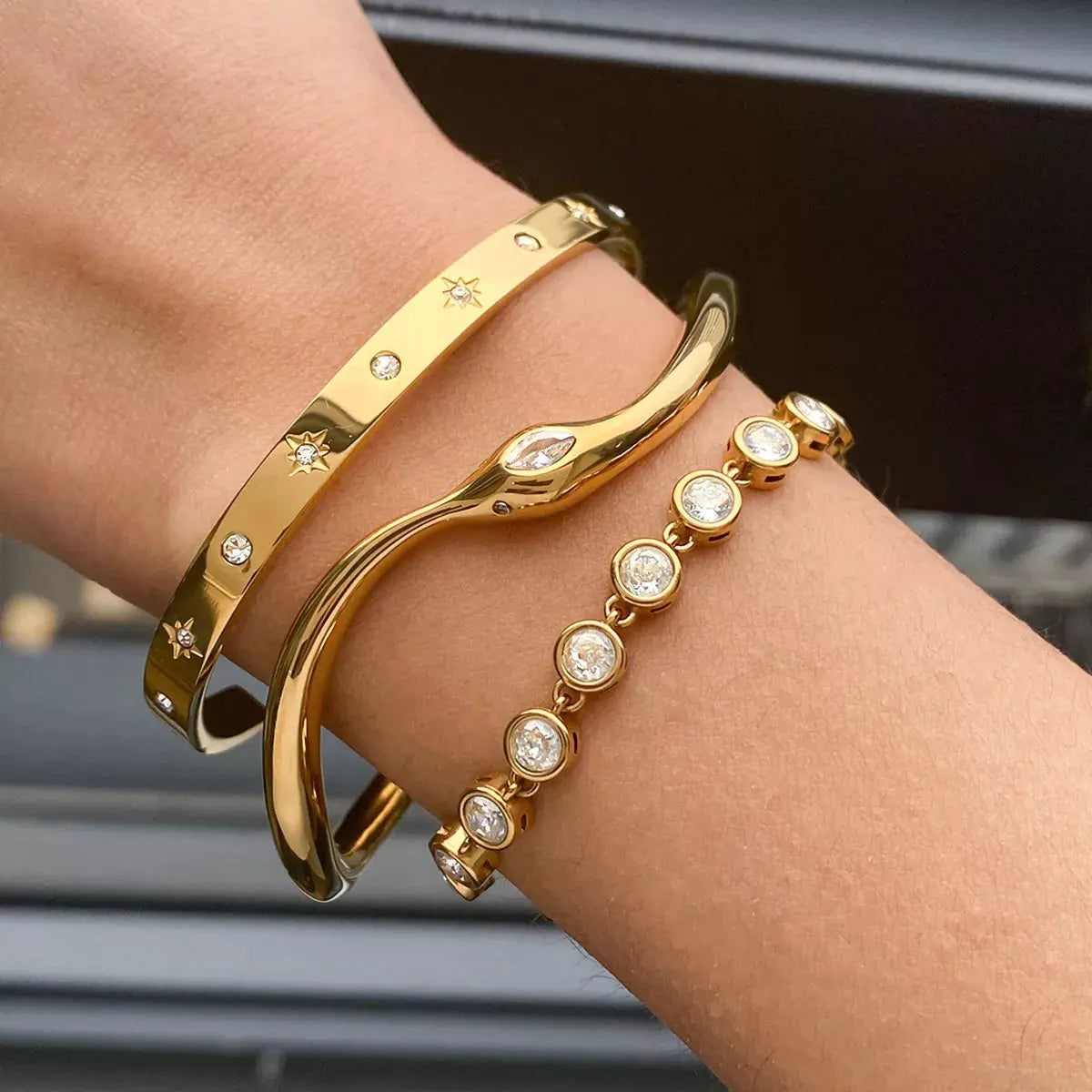 18K Gold-Plated Wave Bracelet - SmileBen