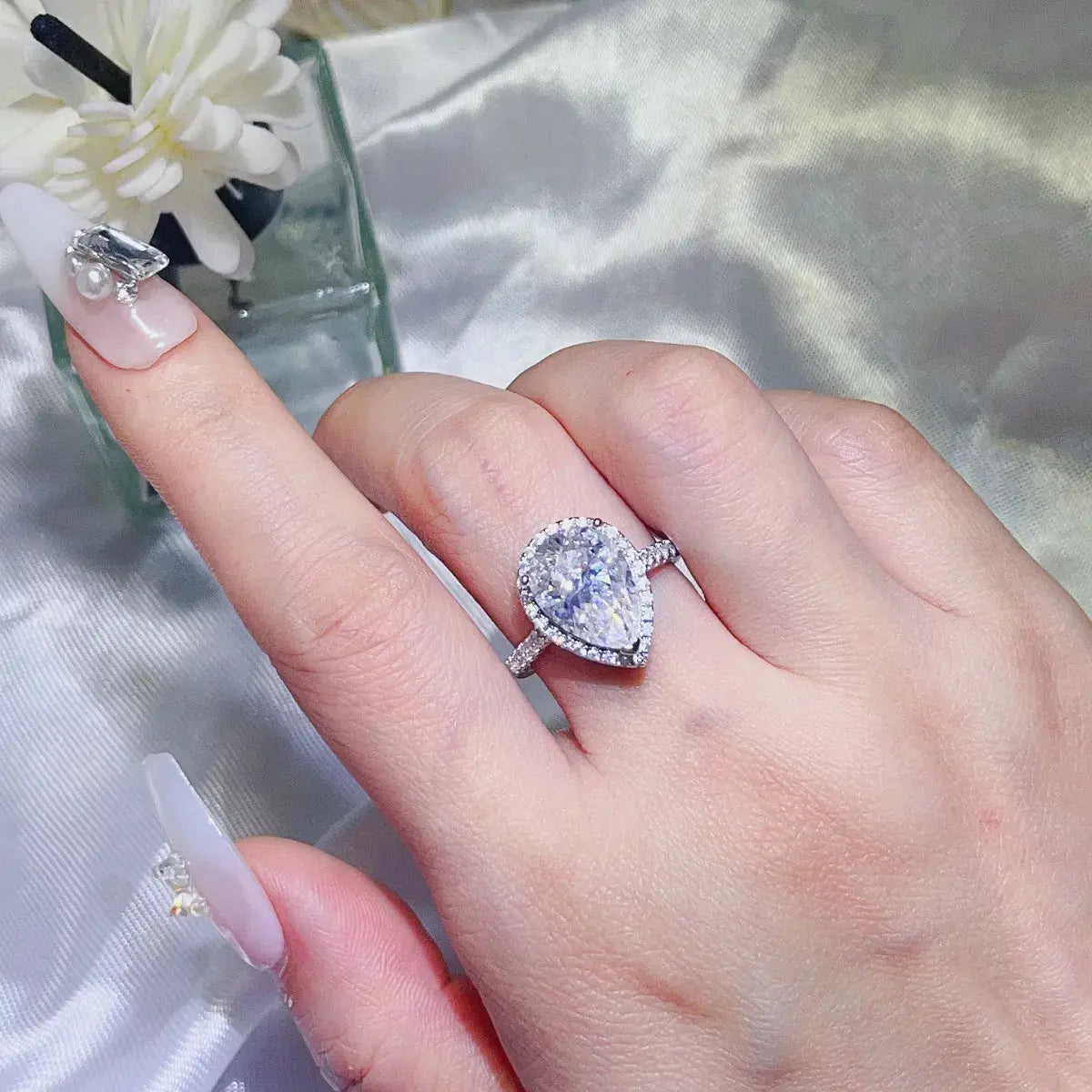 2 Carat Moissanite 925 Sterling Silver Ring - SmileBen