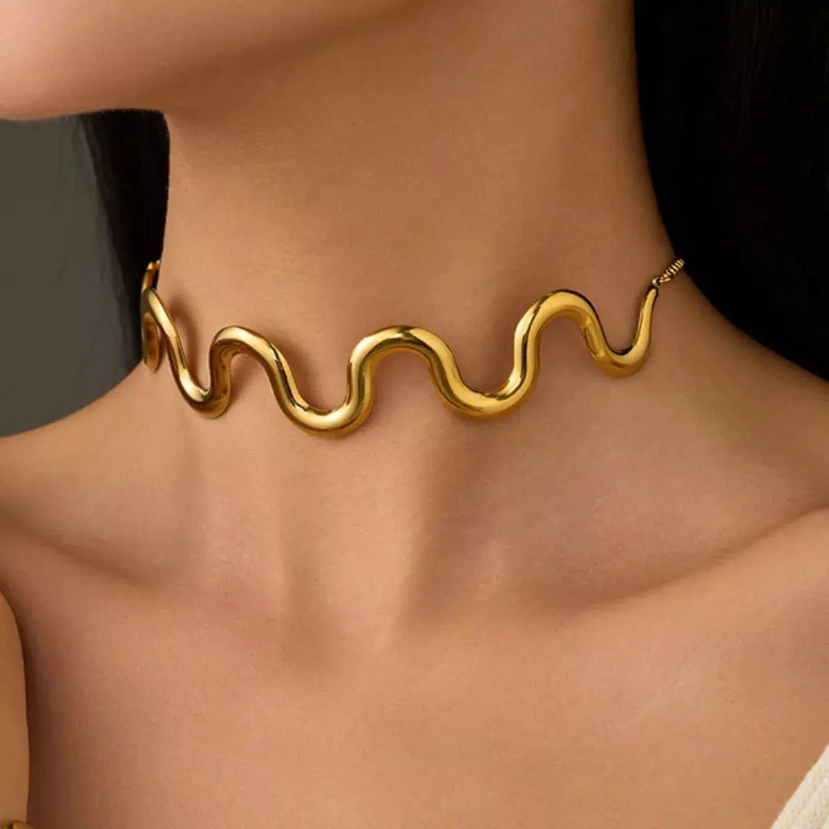 18K Gold-Plated Wave Necklace - SmileBen