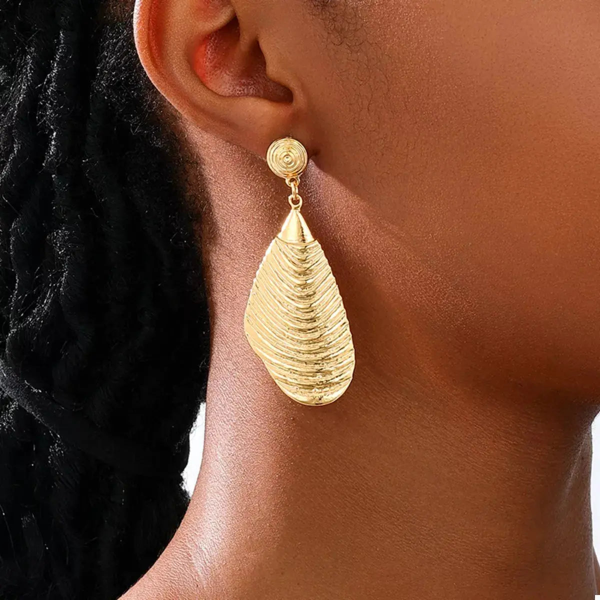18K Gold-Plated Textured Dangle Earrings - SmileBen