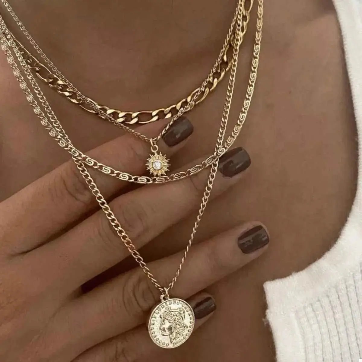 Four Layered Pendant Necklace - SmileBen