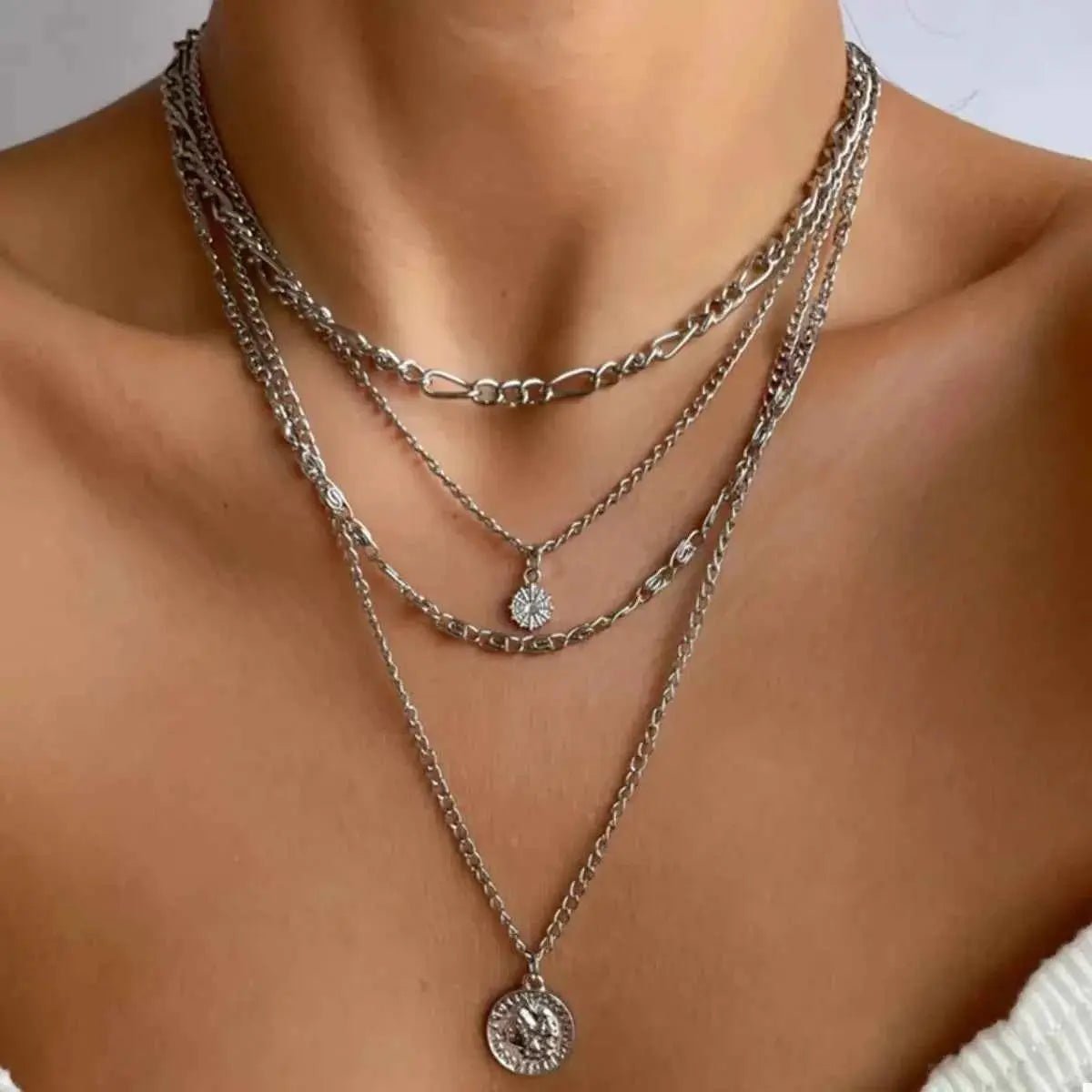 Four Layered Pendant Necklace - SmileBen