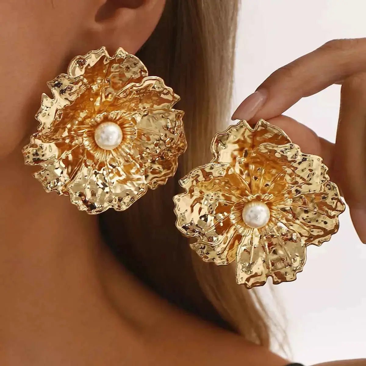 Gold Textured Flower Pearl Center Statement Earrings - SmileBen
