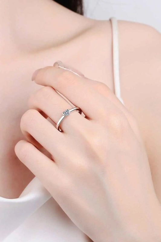 Heart - Shaped Moissanite Solitaire Ring - SmileBen