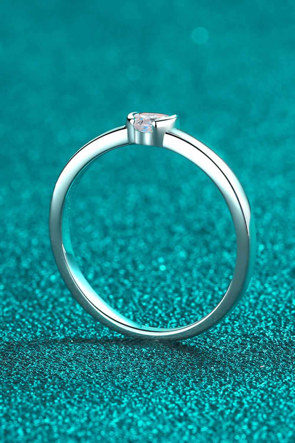 Heart - Shaped Moissanite Solitaire Ring - SmileBen