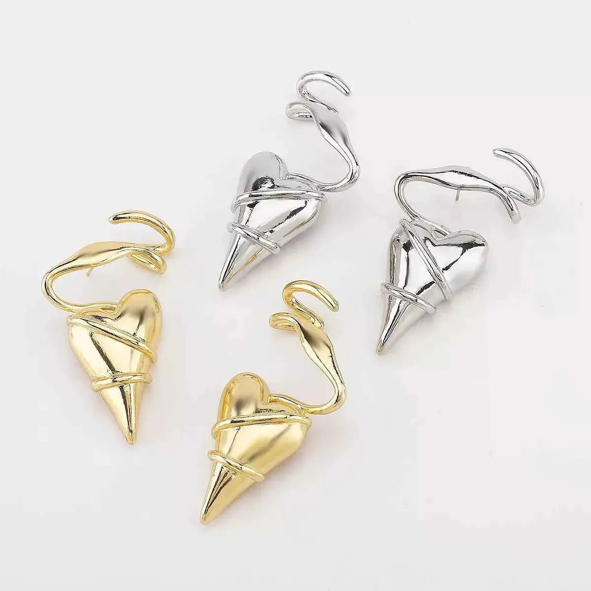 Heart - Shaped Twisted Wire Earrings - SmileBen