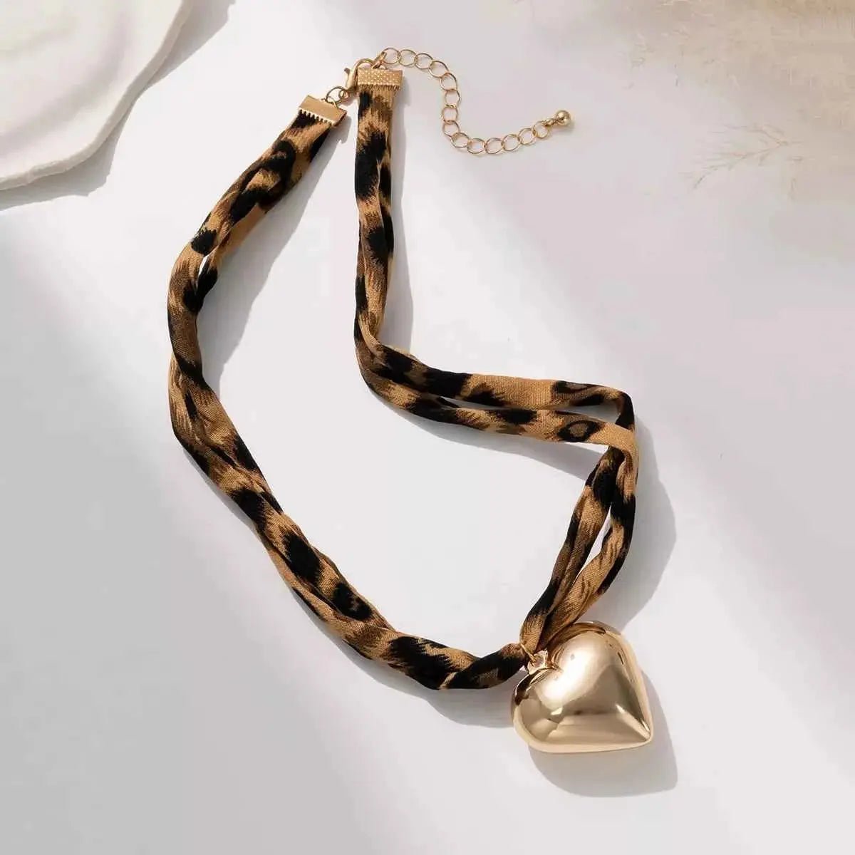 Leopard Print Choker with Golden Heart Pendant Necklace - SmileBen