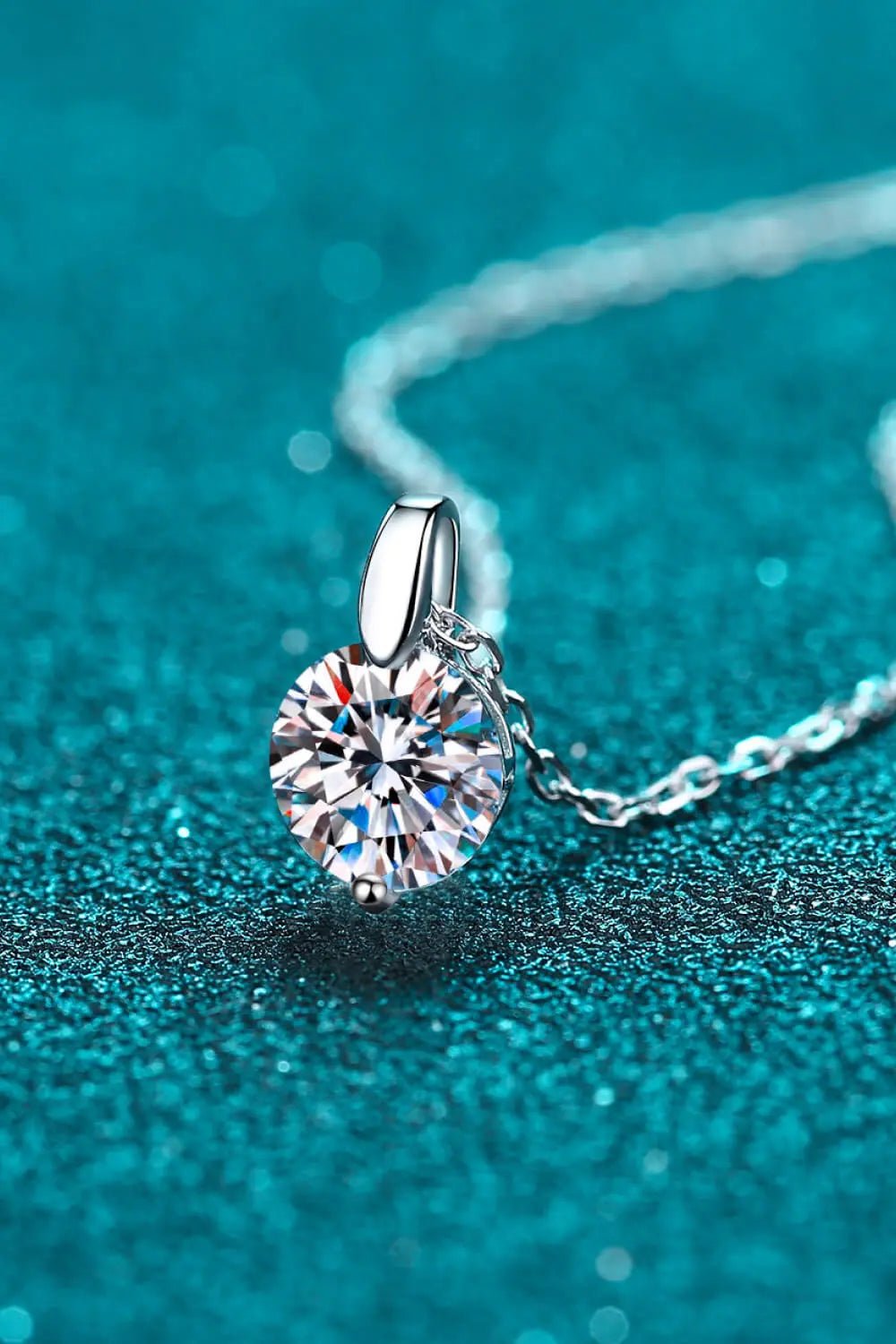 Minimalist 925 Sterling Silver Moissanite Pendant Necklace - SmileBen