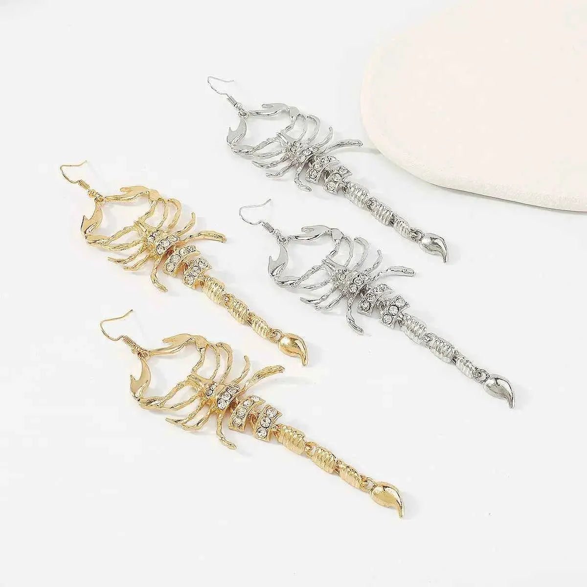 Scorpion Dangle Earrings - SmileBen