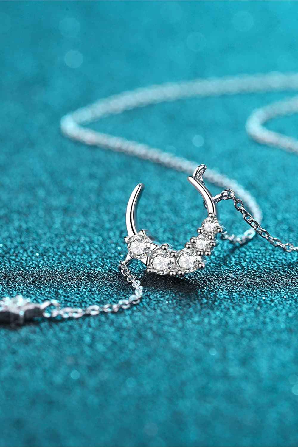 Star & Moon Moissanite Necklace - SmileBen