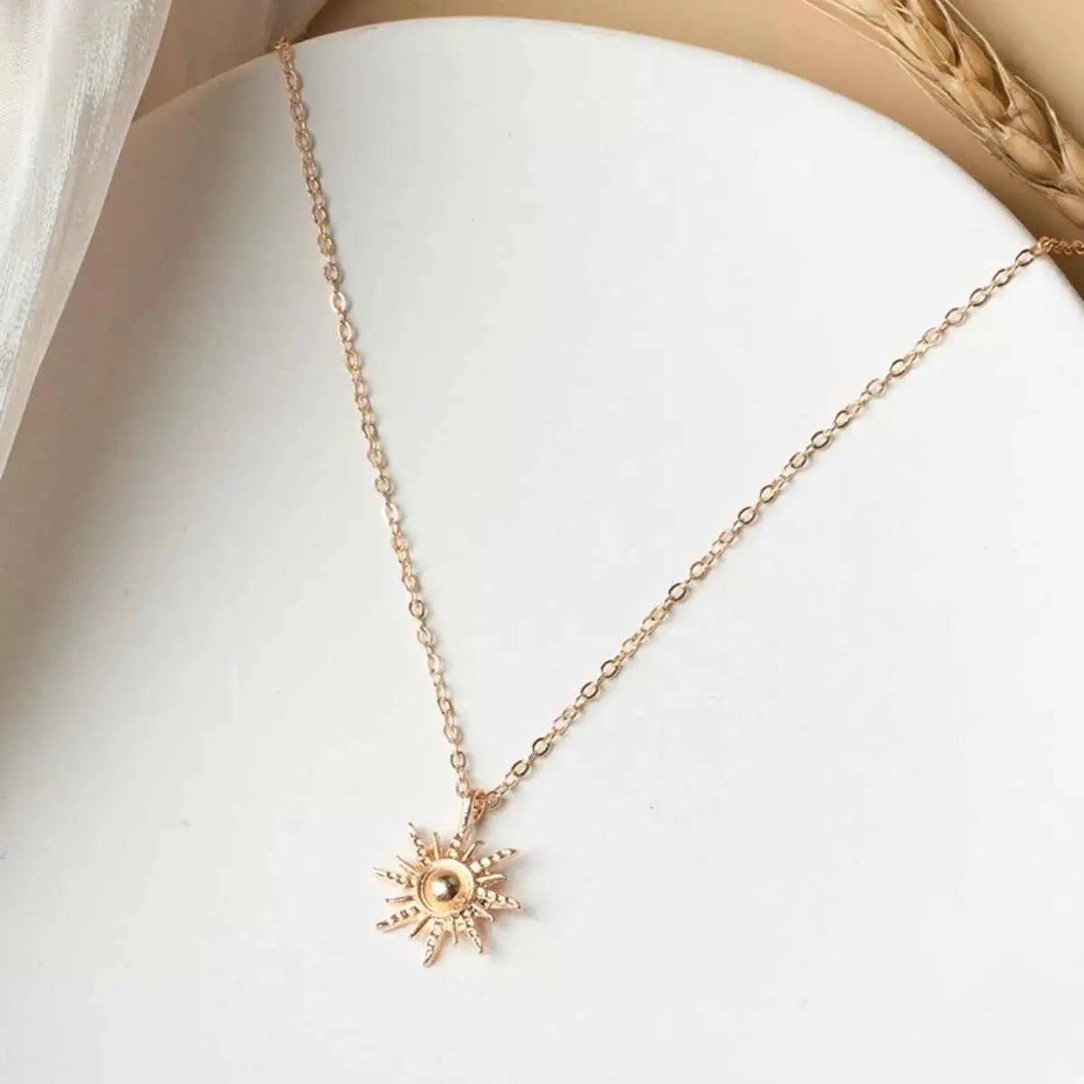 Sunburst Pendant Necklace - SmileBen
